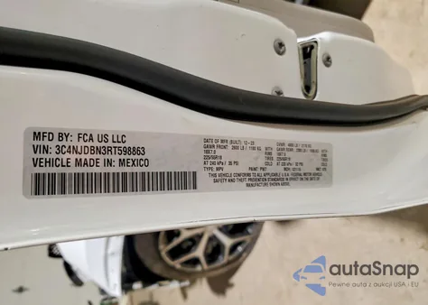 2024 Jeep Compass Latitude z USA, uszkodzony, nr VIN 3C4NJDBN3RT598863